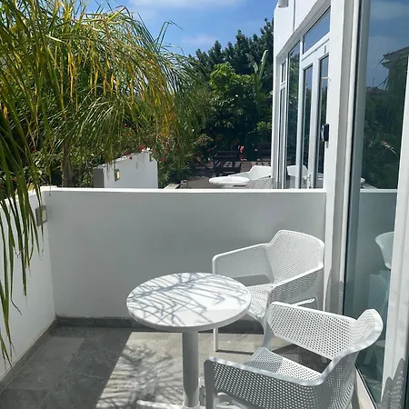 Nissi49 Apartamento