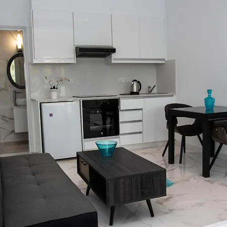 Nissi49 Apartamento *